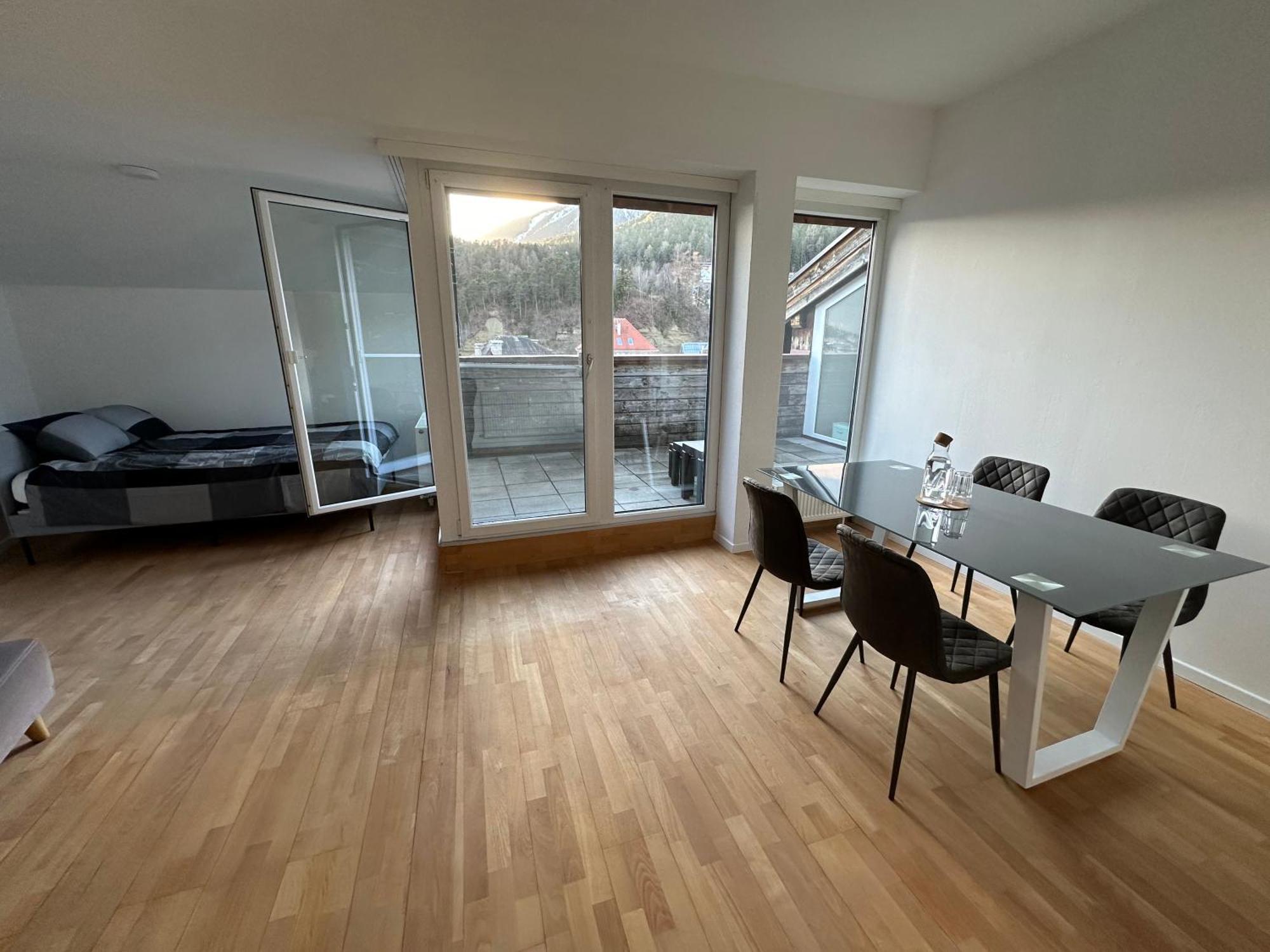 Geraeumiges Sonniges Apartment Mit Bergblick Imst Exteriér fotografie